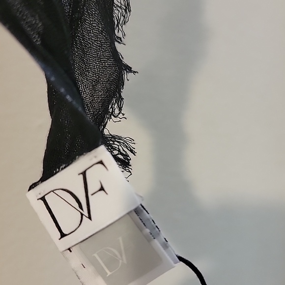 DVF scarf black yellow blue white purple - Picture 12 of 13